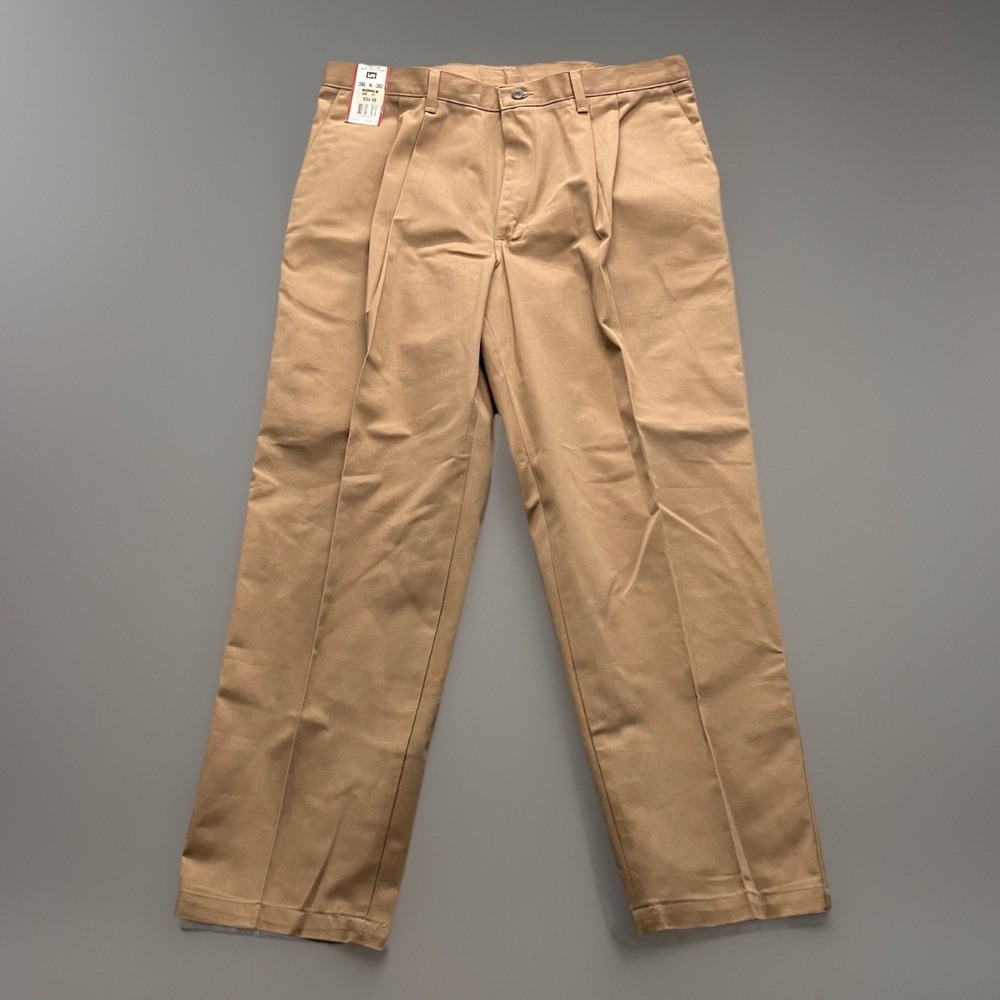 Lee Stain Resistant Khakis Pants Double Pleat Brown 38x30 NWT NEW